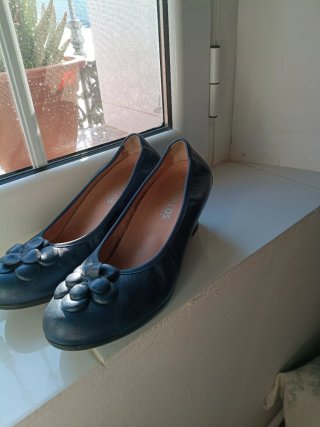 Zapatos Pitillos piel azul marino talla 41