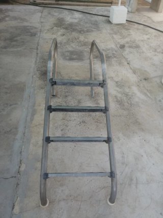 Escalera Piscina Aluminio 4 Peldaños