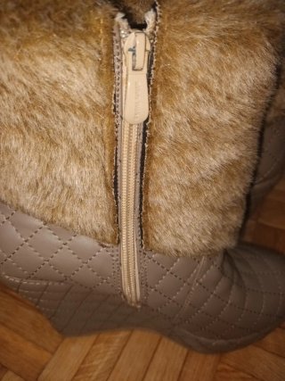 Botas Beige con Forro de Pelo