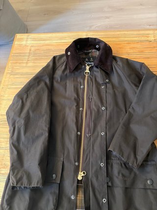 Chaqueta Barbour Classic Beaufort Marrón