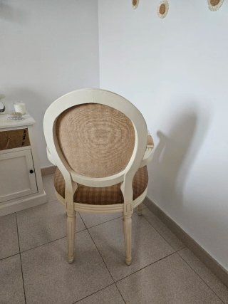 Poltrona stile Luigi XVI vintage crema