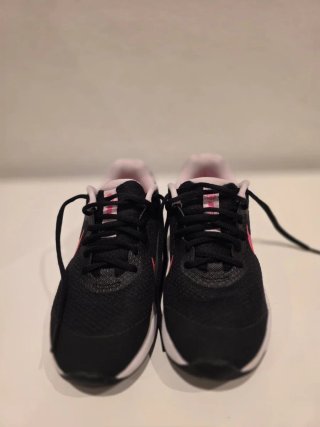 Zapatillas Nike Negras y Rosas