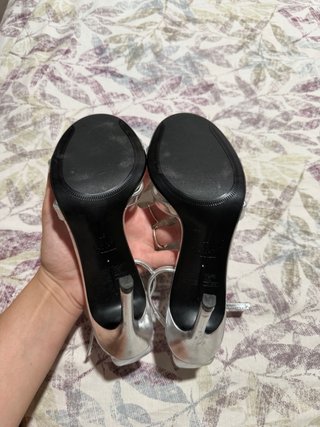 Sandalias tacón Zara plateadas talla 37