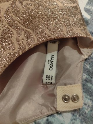 Top Mango Dorado Talla M