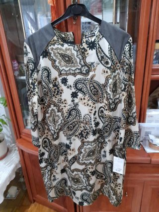 Vestido CEREZAS estampado paisley
