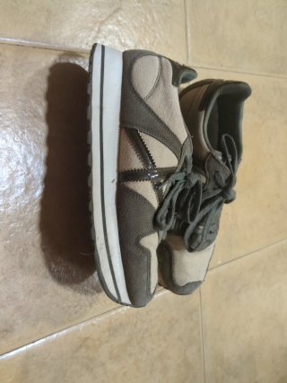 Zapatillas Munich Beige y Verde Oliva