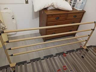 Barrera seguridad cama persona mayor