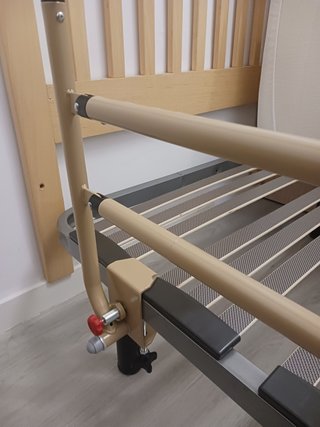 Barrera seguridad cama persona mayor