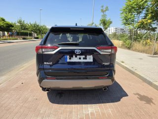 Toyota RAV4 2021