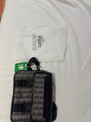 Riñonera Lacoste Negra y Gris