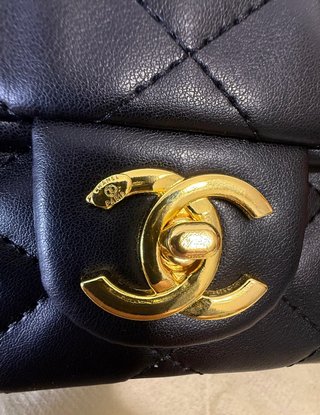 Borsa Chanel Nera Matelassé con Catena Dorata