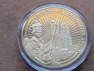 Moneda Conmemorativa Reina Isabel II Jubileo