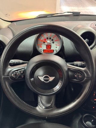 MINI COUNTRYMAN  2012
