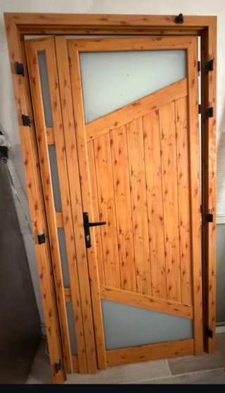 Puerta aluminio madera