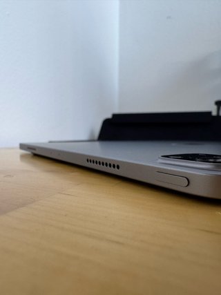 iPad Pro 12.9" M2 · 256GB · Impecable