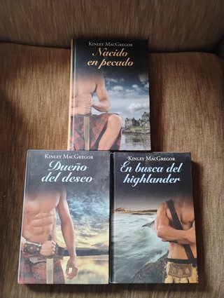 33 LIBROS ROMÁNTICOS EROTICOS A 1€