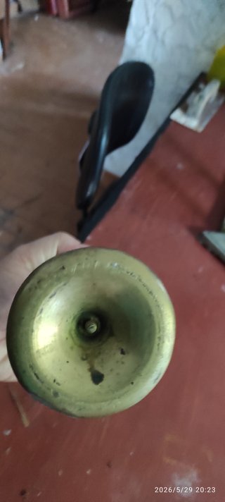 Lámpara de aceite antigua de latón (Quinqué)