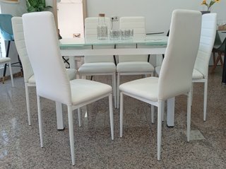 Mesa ̈Extensible ̈ + 6 Sillas ·Blancas. ECONÓMICA!