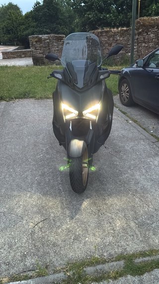 Scooter Yamaha XMax 300 Tech Max 08/2023 5800km