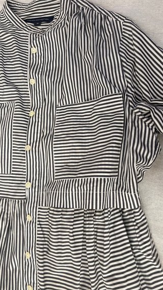 Camisa de rayas blanca y negra French connection