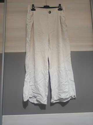 Pantalones anchos beige