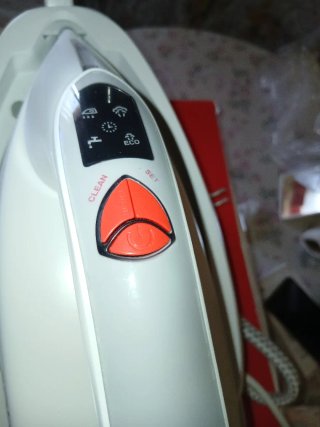 Central de planchar Solac 2400W