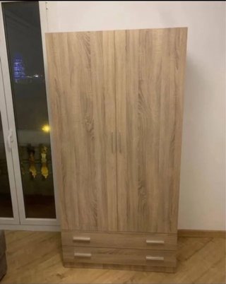 Ultimi armadi in offerta! Scopri la nostra selezione esclusiva di armadi, progettati per ottimizzare lo spazio e portare eleganza alla tua casa.