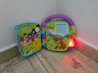 Fisher-Price Ríe y Aprende Libro Interactivo