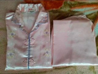 Pijama raso rosa  talla 42 Sin Estrenar