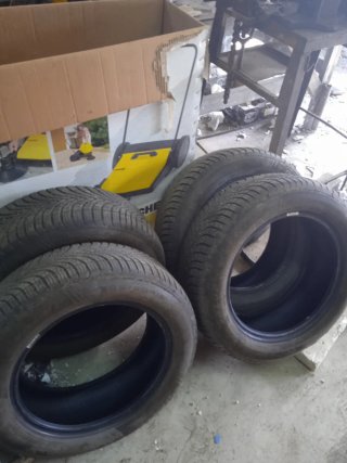 4Neumáticos Dunlop 4 Estaciones 205/60 R16