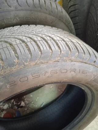 4Neumáticos Dunlop 4 Estaciones 205/60 R16