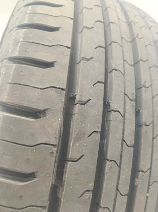 Rueda de repuesto con neumático Continental