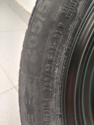 Rueda de repuesto con neumático Continental