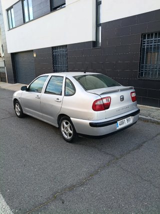SEAT Cordoba 2002