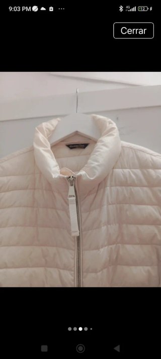 Chaqueta de plumas blanca