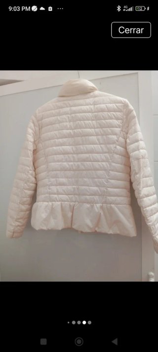Chaqueta de plumas blanca