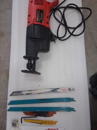 Sierra Sable Profesional EGA Master + Maletín