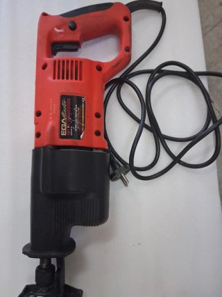 Sierra Sable Profesional EGA Master + Maletín
