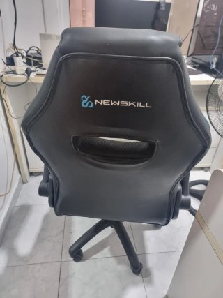 Silla de escritorio Newskill Negra/Azul