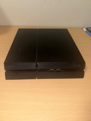 PS4 (PlayStation 4) Negra + Juegos