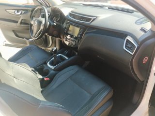 Nissan Qashqai 1.2 DiG Tekna 2014