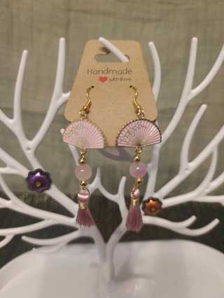 Pendientes abanico hechos a mano