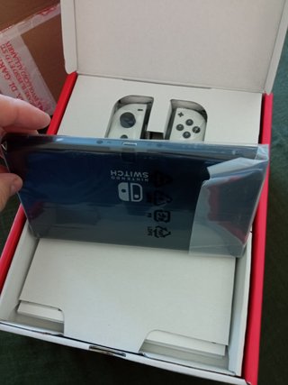 Nintendo Switch OLED Bianca - Garanzia