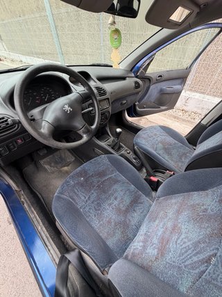 Peugeot 206 2000