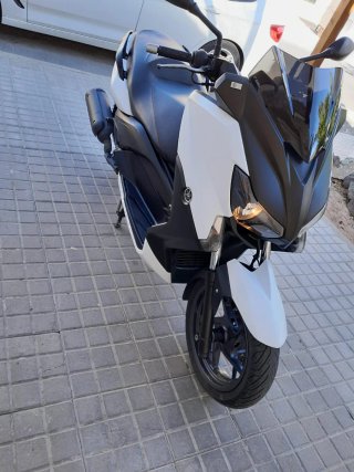 Yamaha XMAX 125 Scooter Maxi