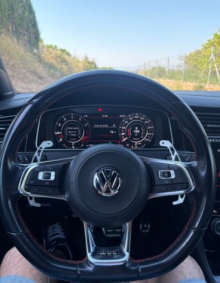 Volkswagen Golf GTI 7.5 performance 245cv