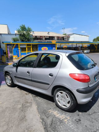 Peugeot 206 2001