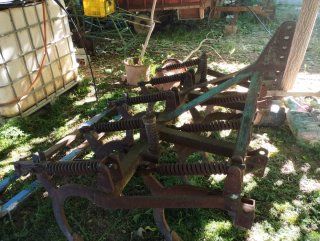 Tractor Fiat 660EF con equipo