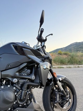 BMW F900R Triple Black