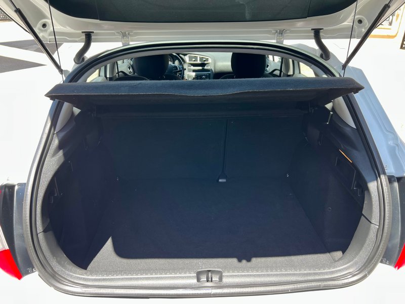 Citroën C4 1.6 HDI Collection 2013, foto 12